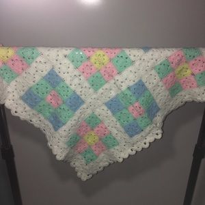 NEW Homemade lightweight baby blanket white pastel